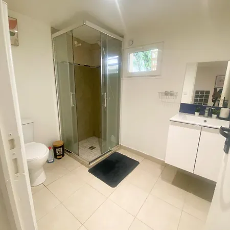 Apartment F2 Independant Proche Paris Stade 2 France Aerocdg