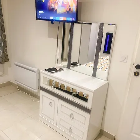 Apartment F2 Independant Proche Paris Stade 2 France Aerocdg Arnouville-les-Gonesse